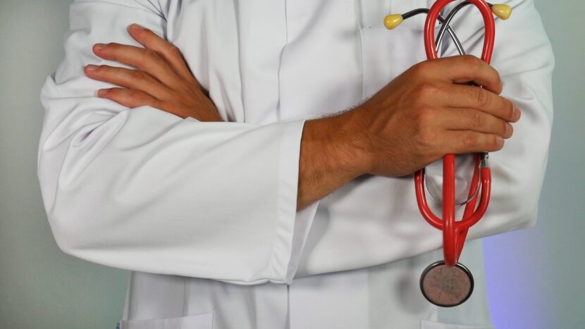 Canada removing barriers to PR for physicians